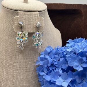 Vintage Aurora Borealis Crystal Cluster Clip Earrings Faceted Bead Dangle